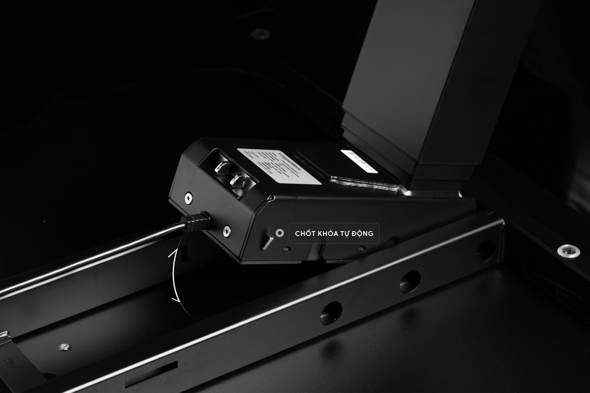 Atlas Elite Zero Screw Click System